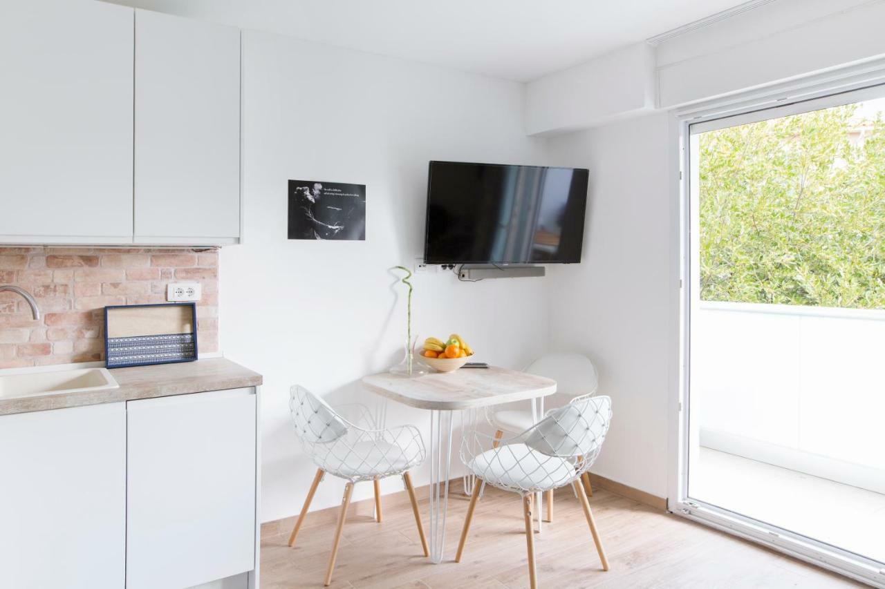 New Modern Apartment Near A Beach In Center 스플리트 외부 사진