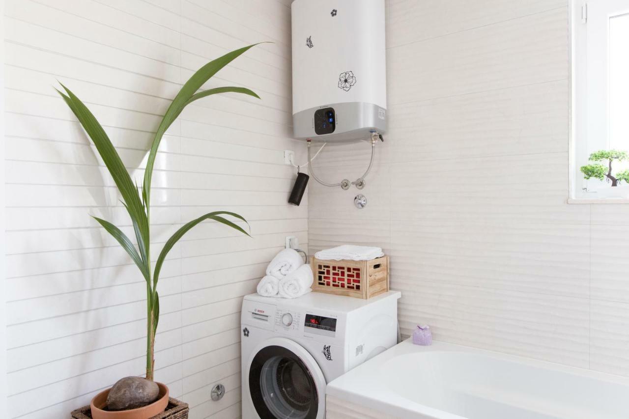 New Modern Apartment Near A Beach In Center 스플리트 외부 사진